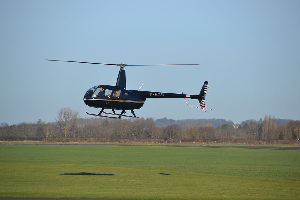 Вертолёт Robinson R44